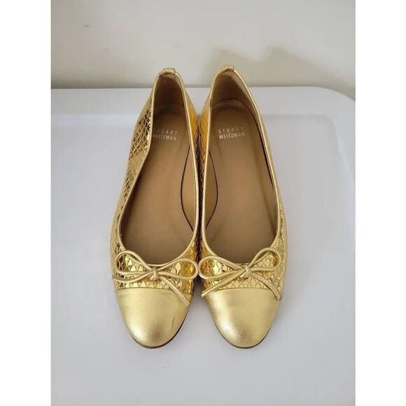 Stuart weitzman gold flat shoes 6.5 - Picture 1 of 10